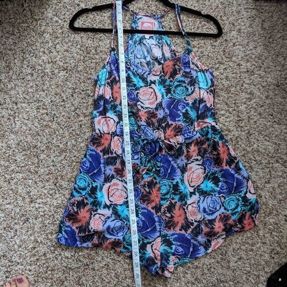 (Nookie) Beach Floral Romper Jumpsuit 6 - Picture 6 of 9